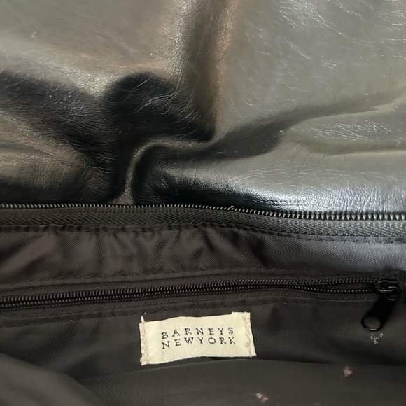 Barneys New York black leather clutch - Picture 6 of 7
